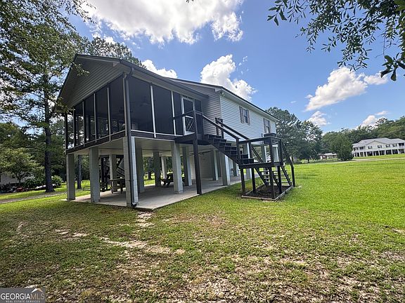2nd image of 42 Lagoon Rd