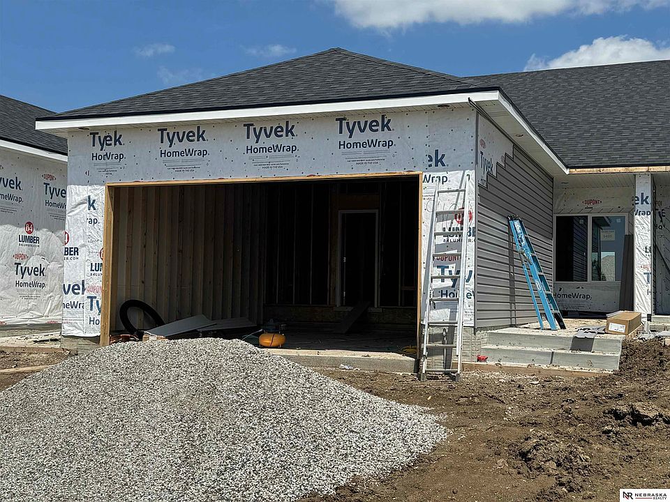 2nd image of 9400 Merryvale Dr