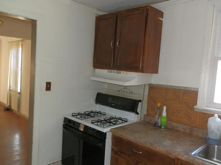 Part Kitchen