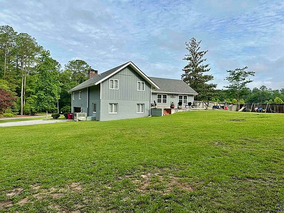 5th image of 71 Mansfield Dr