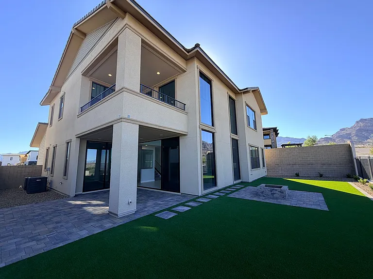 980 Natural Harmony St — Photo 38