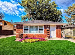 1138 E 152nd St, Dolton, IL