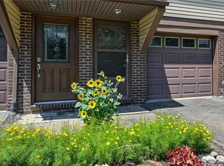 213 Cranbrooke Dr, Coraopolis, PA 15108