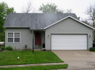 4323 Maple Rd, South Bend, IN 46628