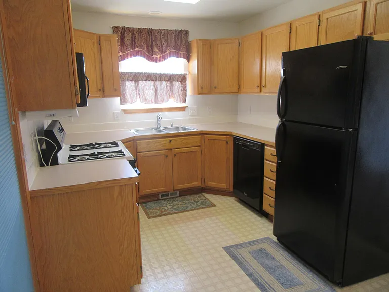 7688 N Heartland Dr — Photo 5