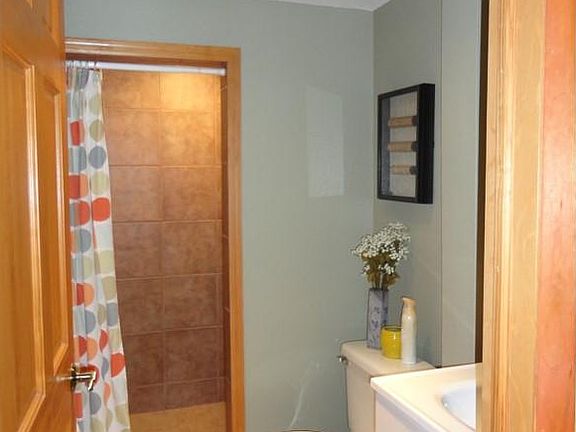 3rd image of 1400 Northway Ct