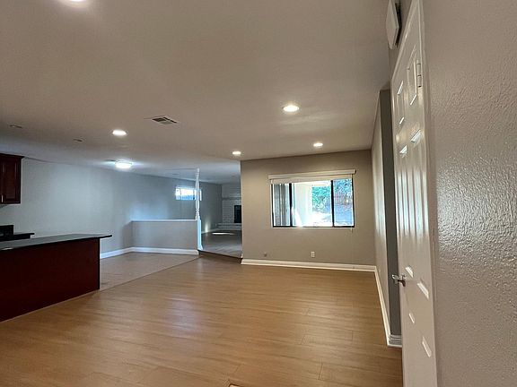 4th image of 18744 Mescal St