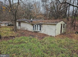 5512 Woodville Rd, Mount Airy, MD 21771