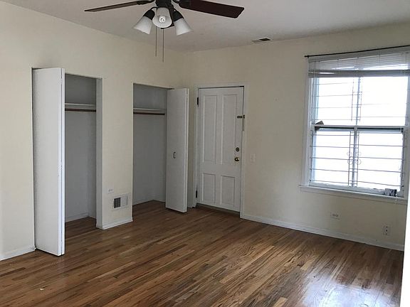 3rd image of 843-845 W Armitage Ave #3W