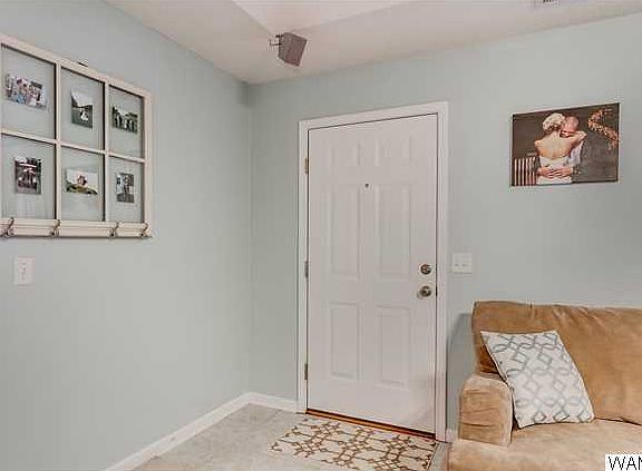 3rd image of 15871 Northwind Cir