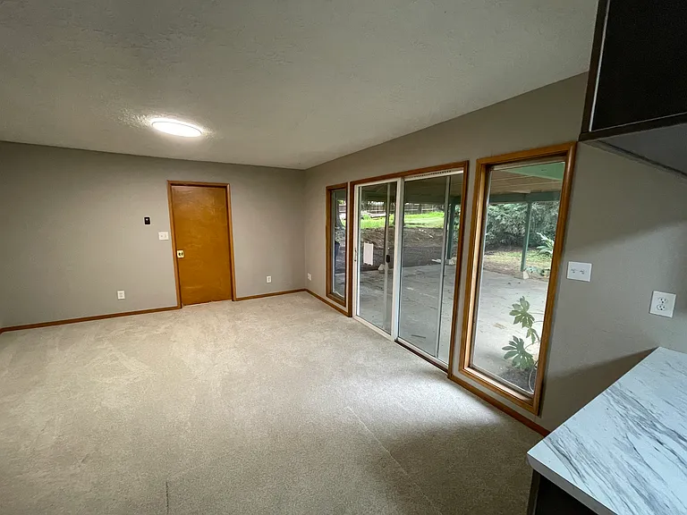 13506 NE 72nd Ave — Photo 8