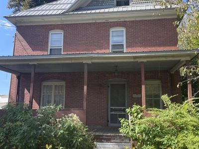 226 W Main St, Youngsville, PA, 16371
