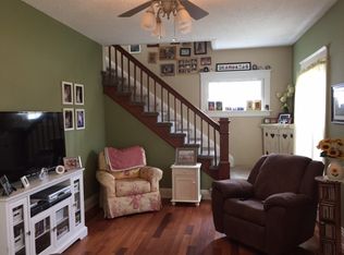 4 Whitney Ave, Pompton Lakes, NJ 07442