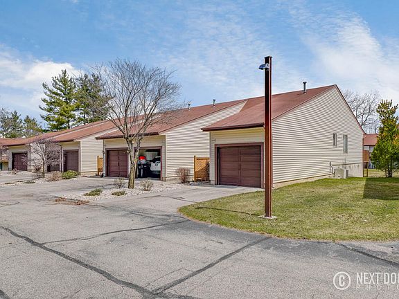 5th image of 5090 Waterside Dr