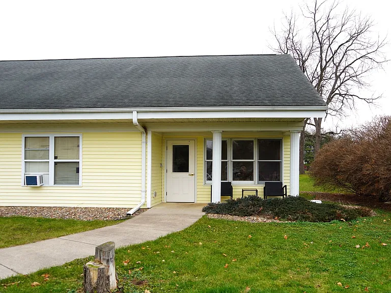 100 Bothne Dr — Photo 26