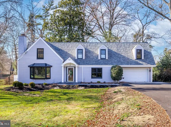 642 Chester Ave, Moorestown, NJ 08057