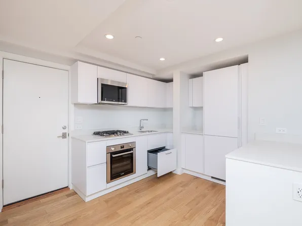 288-290 Chestnut Hill Ave Unit 24A, Brighton, MA 02135