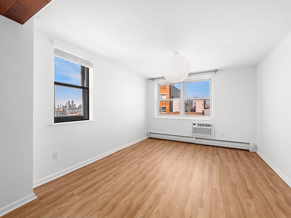 1st image of 156 Sackett St APT 5D