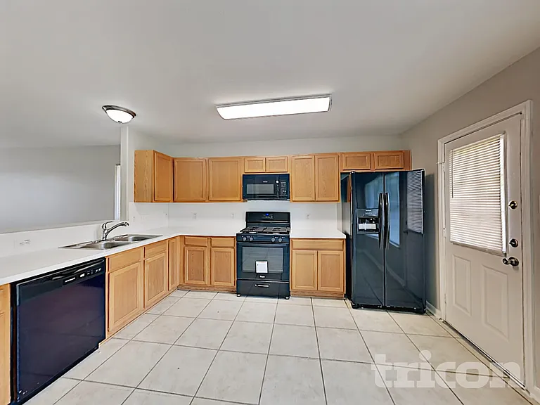 8707 Texas Acorn Ave — Photo 7