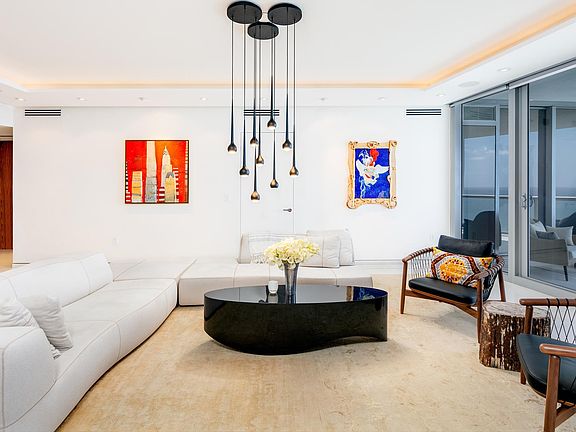 3rd image of 17121 Collins Ave #2105/04