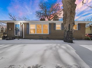 2901 McAfee Dr, Hobart, IN 46342
