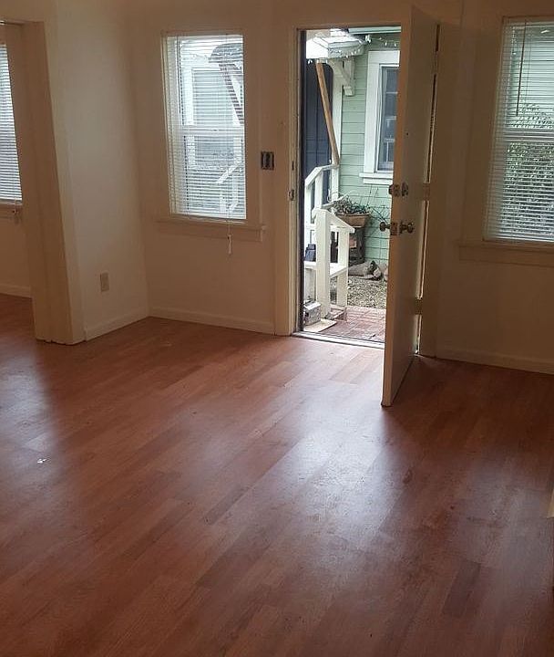 1st image of 5517 1/4 Sierra Vista Ave