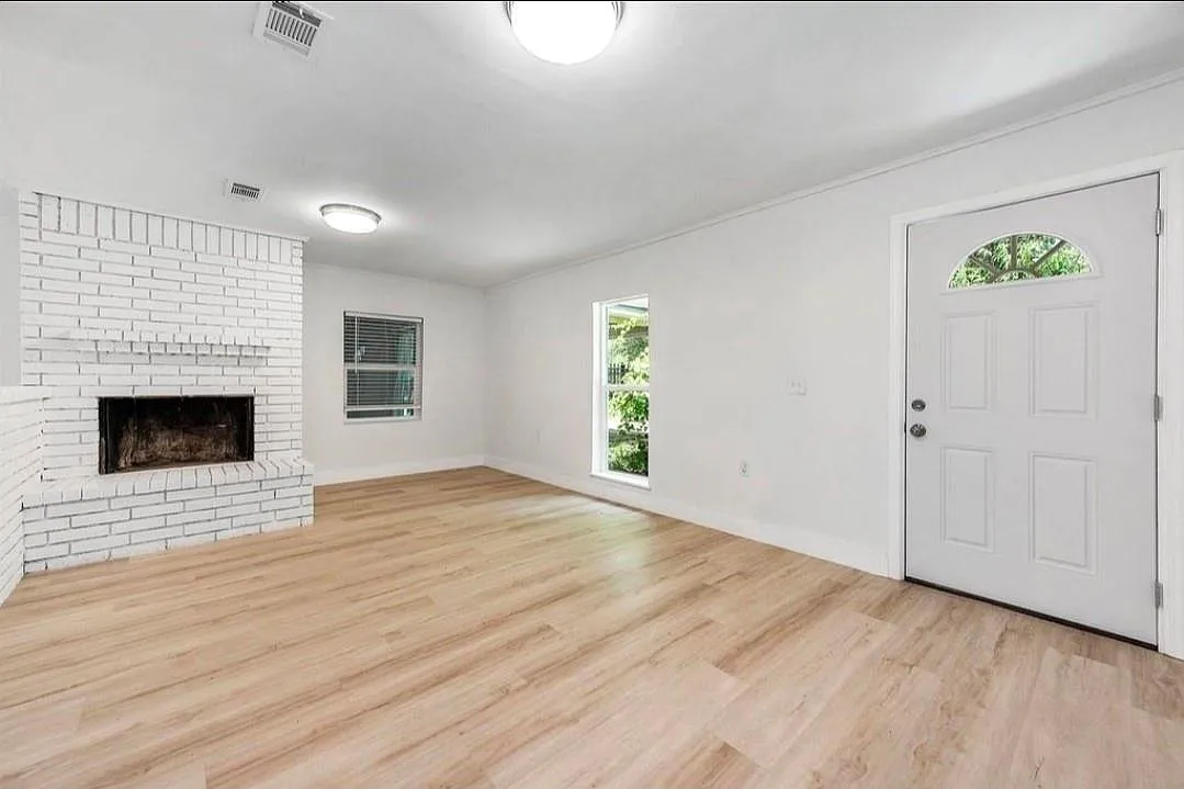 3 bed, 2.0 bath, 1200 sqft, $1,780 — Photo 4