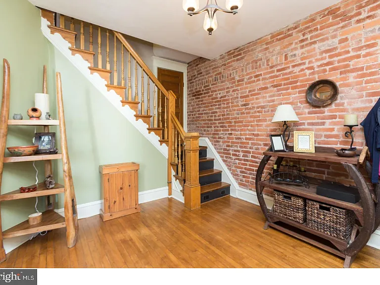 1306 Shallcross Ave — Photo 3