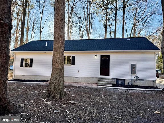 3rd image of 24346 Kent Dr