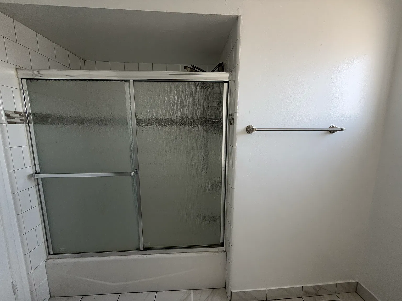 1 bed, 753 sqft, $1,850 — Photo 4