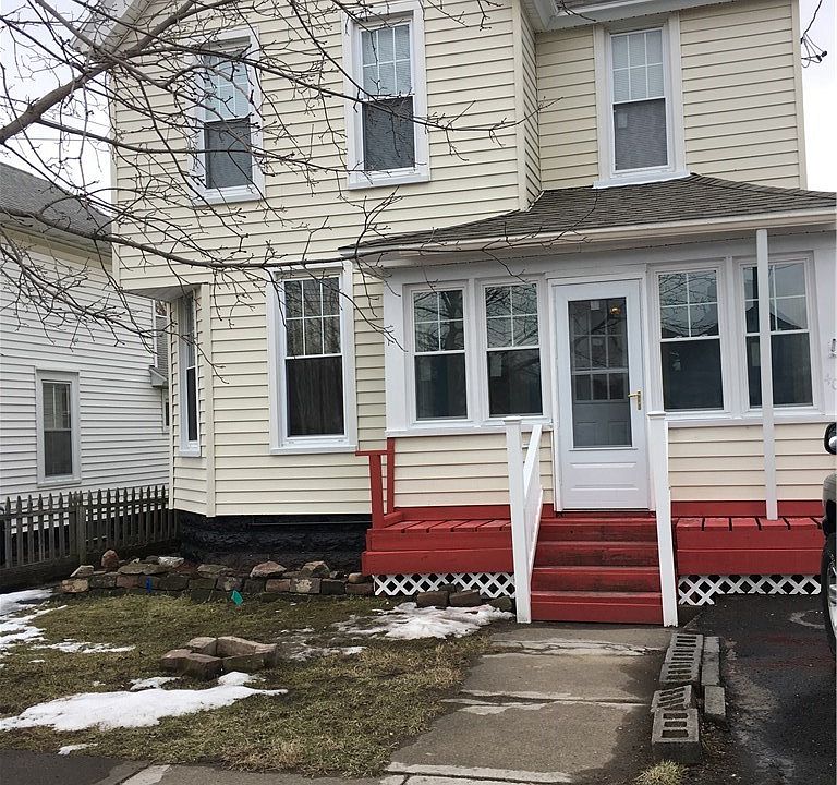 1st image of 409 Chemung St W