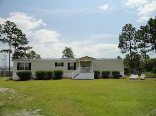 205 Blackbeard Dr, Hampstead, NC 28443