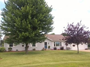 415 Lozenge Ct, Rockton, IL 61072