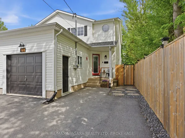25 Beverly St, Saint Catharines, ON L2P 2J9
