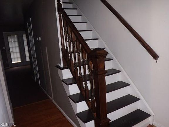 5th image of 5532 Campus Dr