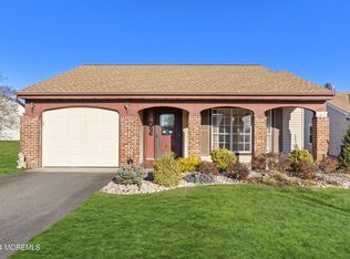 21 Turnbridge Row, Manchester, NJ 08759