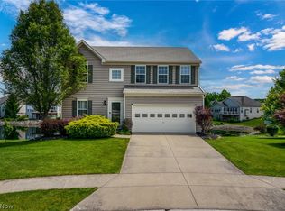 887 Highridge Ln, Kent, OH 44240