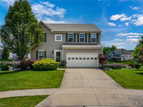 887 Highridge Ln, Kent, OH 44240