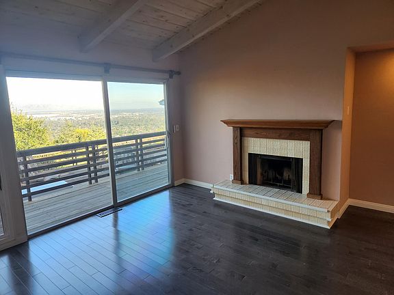 5th image of 825 Somerset Ct