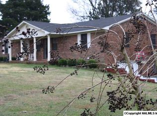 16694 Hampton Ln, Athens, AL 35611