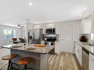 209 Cambridge Dr, Port Orange, FL 32127