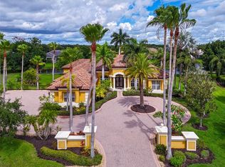 7411 Pine Valley St, Bradenton, FL 34202