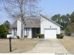 7114 Canary Dr, Fayetteville, NC 28314