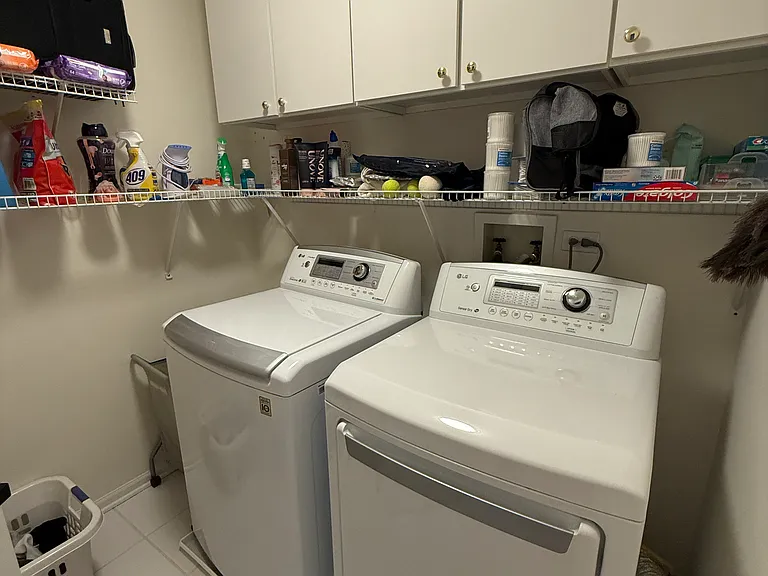 329 S Jewel Ct — Photo 3