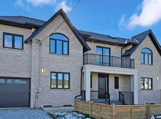 122 Marble Arch Cres, Toronto, ON M1R 1W9