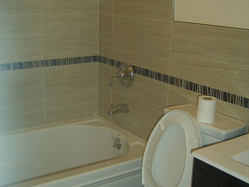 1st image of 359 Albourne Ave #1