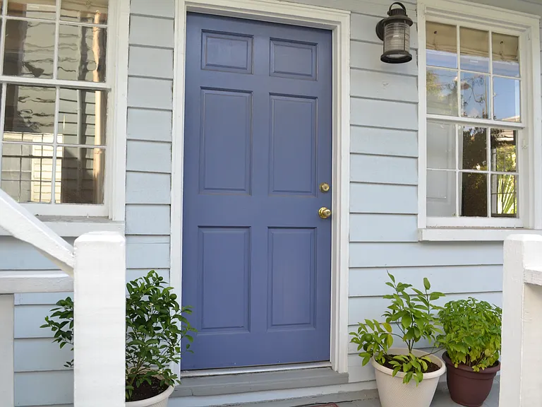 17 Nassau St #A — Photo 2