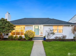 2524 36th Ave W, Seattle, WA 98199