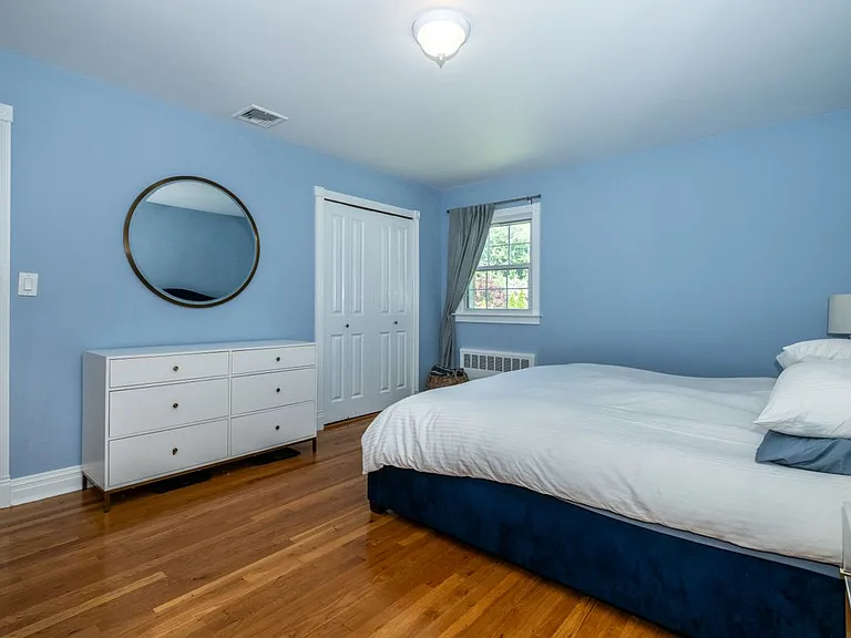 18 Carlyle Pl — Photo 22