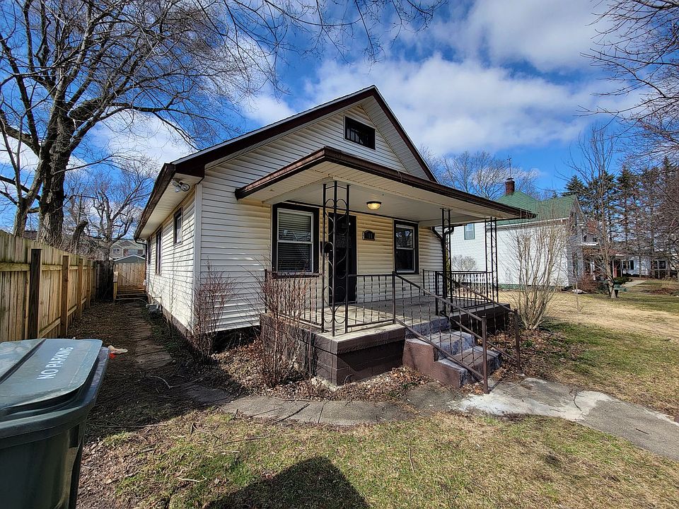 1st image of 611 N Frances St